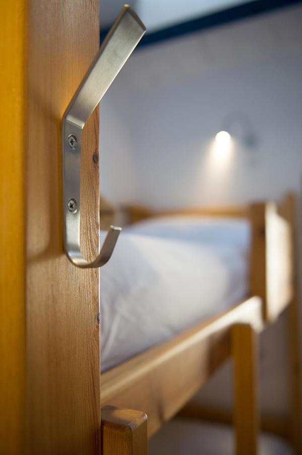 Crux Albergue Adahuesca エクステリア 写真