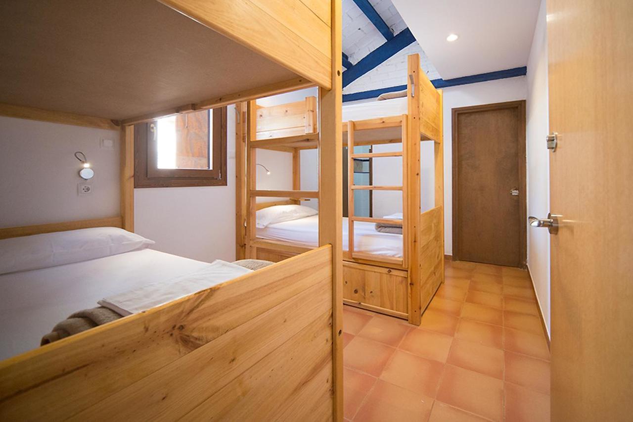 Crux Albergue Adahuesca エクステリア 写真