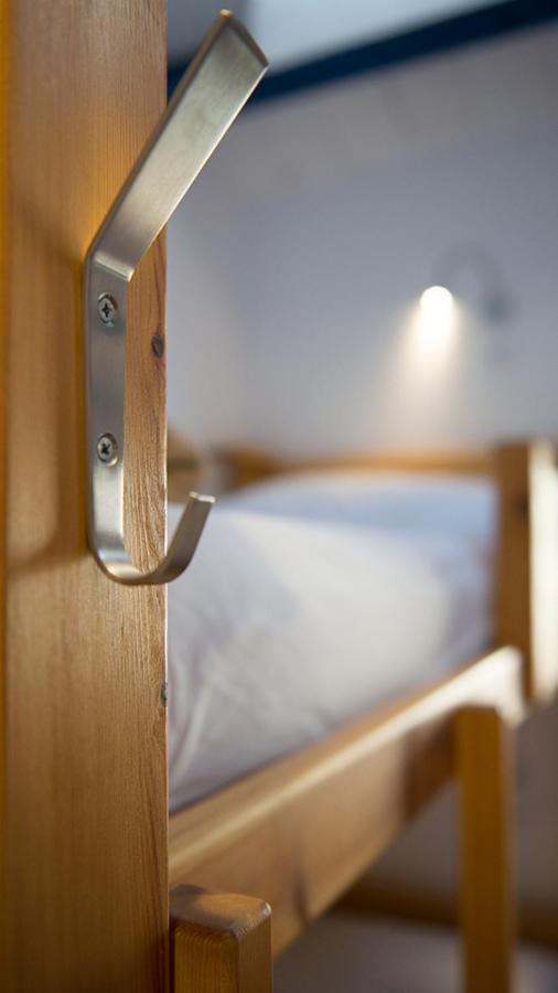 Crux Albergue Adahuesca エクステリア 写真